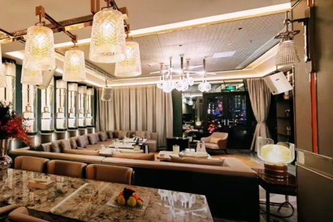 黄南KTV长期招聘兼职,热招酒水促销员当天结算包住宿